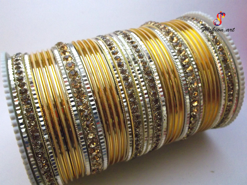L.C.T- Stone Studded Metal Bangle (6 Set's Box) L.C.T- Stone Studded Metal Bangle (6 Set's Box)