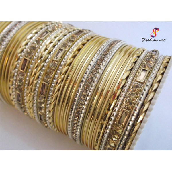 SPC Gold - Metal Bangle